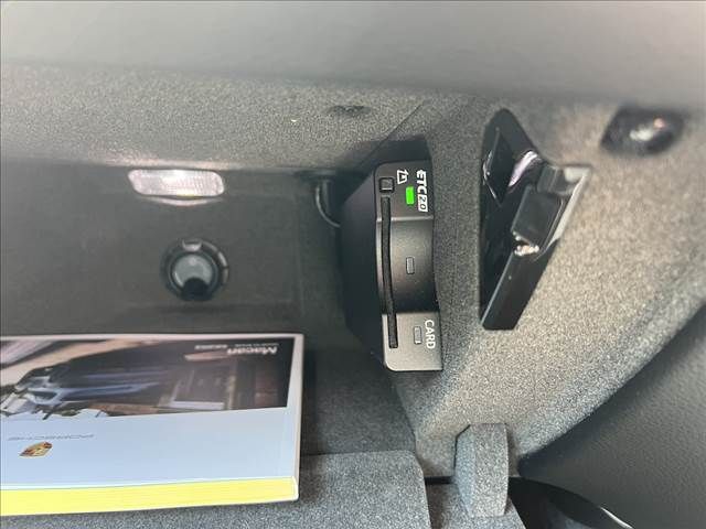 PORSCHE MACAN 2020 Image 31