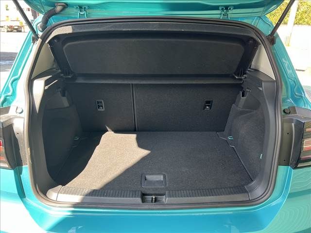 VOLKSWAGEN T-CROSS 2023 Image 31
