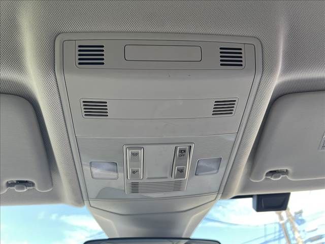 VOLKSWAGEN T-CROSS 2023 Image 31