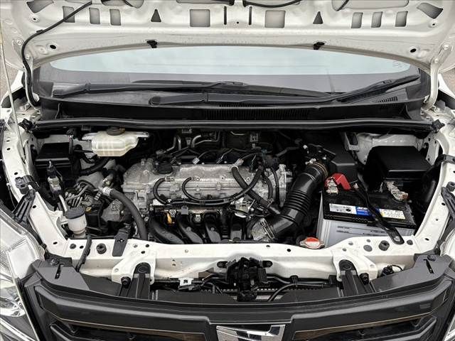 TOYOTA NOAH 2017 Image 31