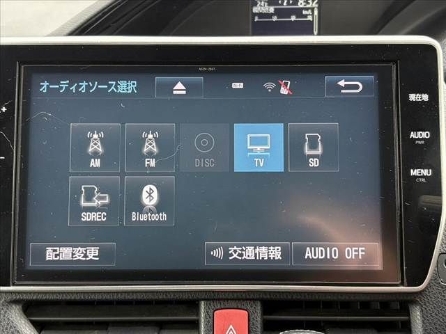 TOYOTA NOAH 2017 Image 31