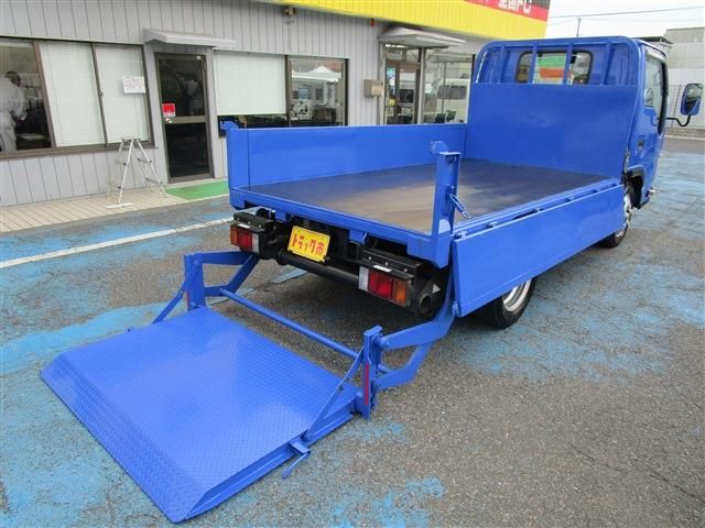 ISUZU  2018 Image 31