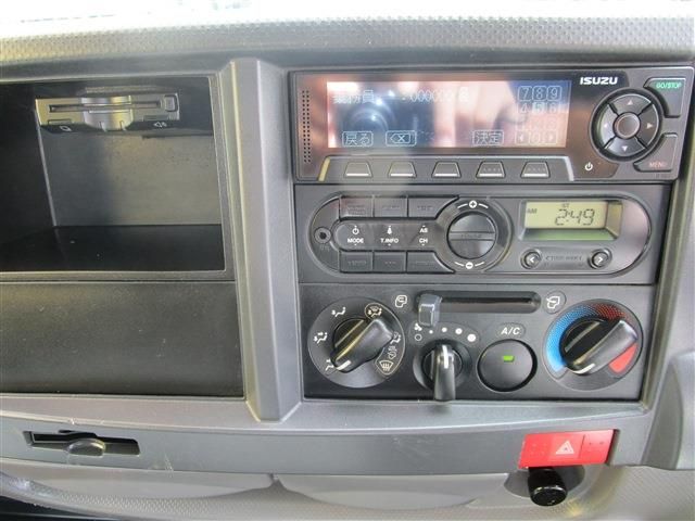 ISUZU  2018 Image 31