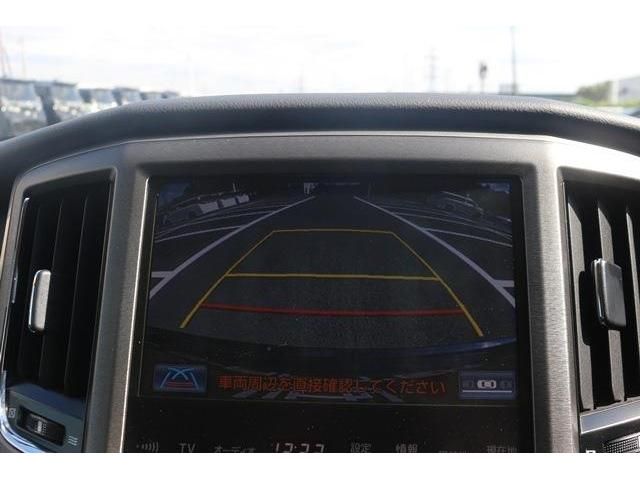 TOYOTA CROWN SEDAN HYBRID 2013 Image 31