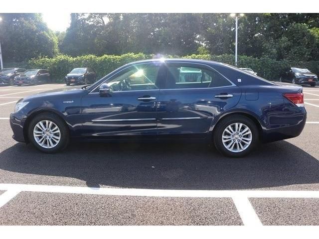 TOYOTA CROWN SEDAN HYBRID 2013 Image 31