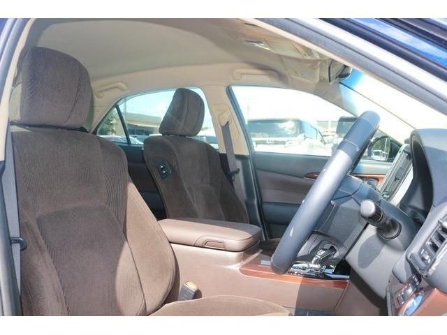 TOYOTA CROWN SEDAN HYBRID 2013 Image 31