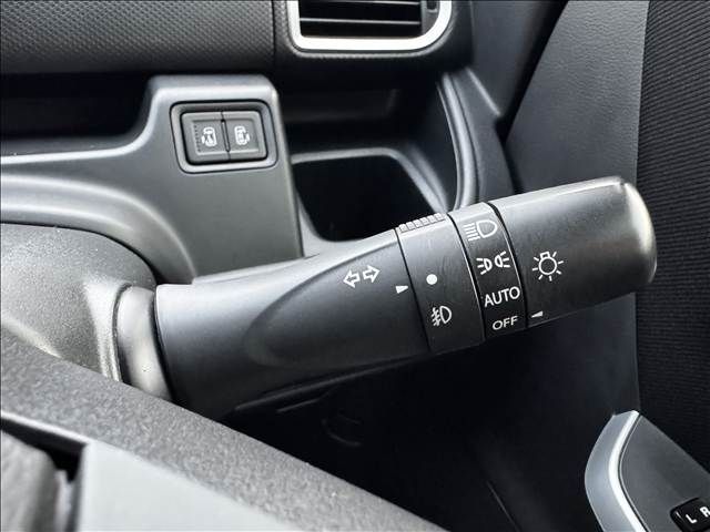 MITSUBISHI DELICA D2 2016 Image 31