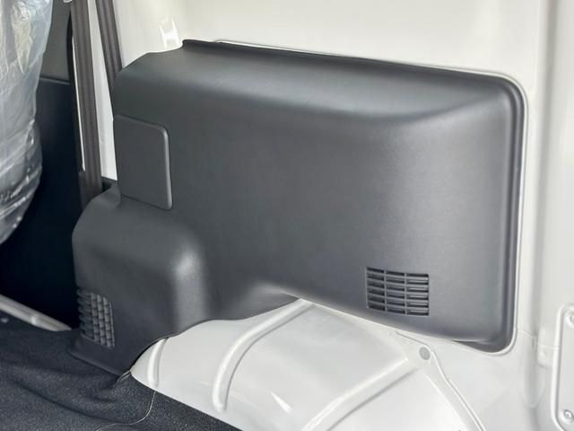 TOYOTA TOWNACE VAN 4WD 2025 Image 31