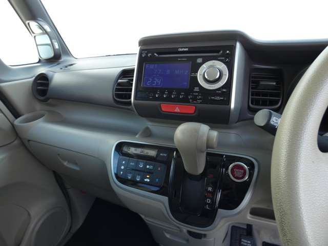HONDA N BOX 2012 Image 31