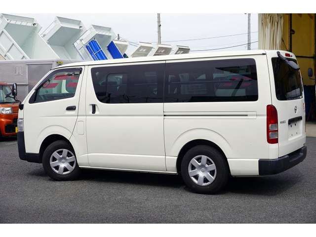 TOYOTA HIACE VAN 1.25T 2WD 2015 Image 31