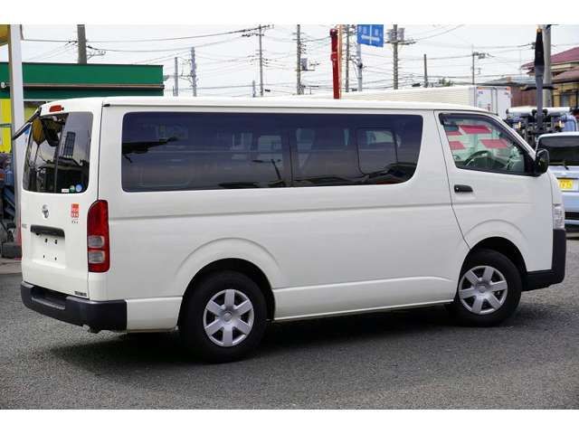 TOYOTA HIACE VAN 1.25T 2WD 2015 Image 31