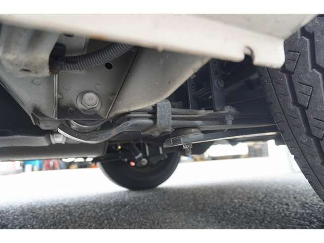 TOYOTA HIACE VAN 1.25T 2WD 2015 Image 31