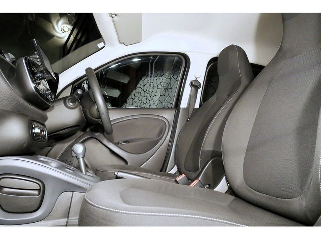 MCC SMART FORFOUR 2016 Image 31