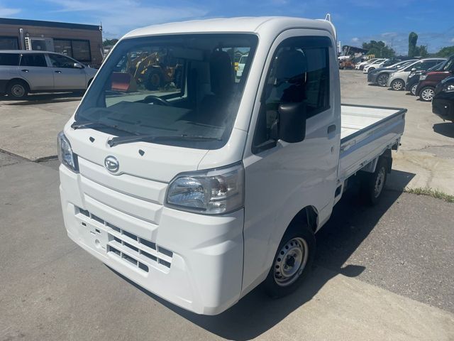 DAIHATSU HIJET TRUCK 4WD 2021 Image 31