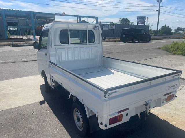 DAIHATSU HIJET TRUCK 4WD 2021 Image 31