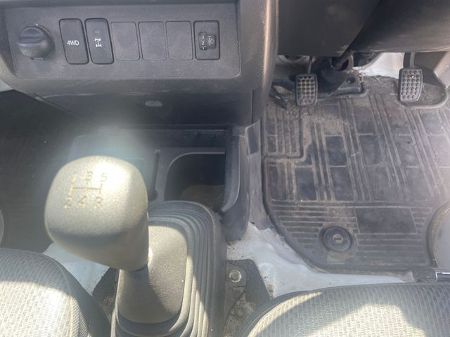 DAIHATSU HIJET TRUCK 4WD 2021 Image 31