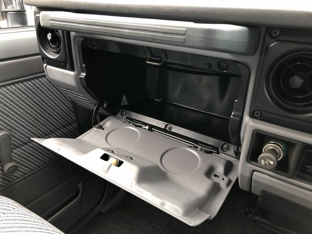 TOYOTA LANDCRUISER VAN 1991 Image 31
