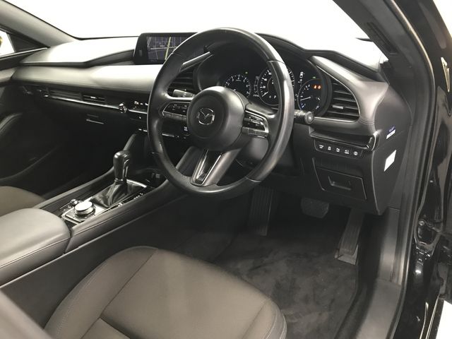 MAZDA 3 FASTBACK 2020 Image 31