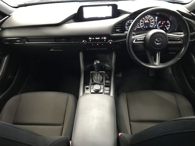 MAZDA 3 FASTBACK 2020 Image 31