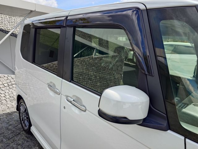 HONDA N BOX CUSTOM 2024 Image 31