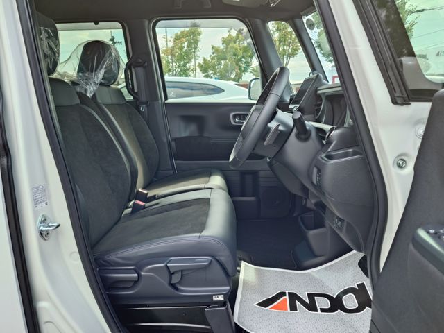 HONDA N BOX CUSTOM 2024 Image 31