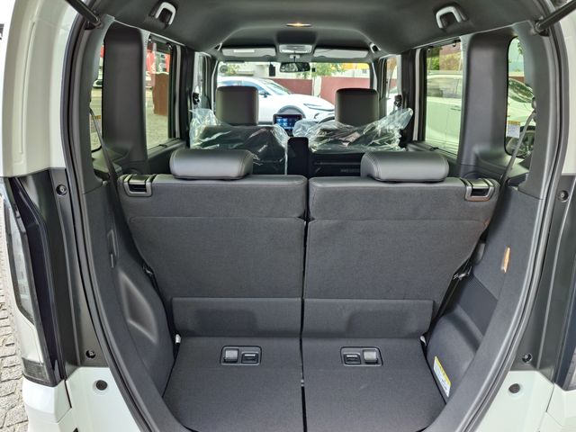 HONDA N BOX CUSTOM 2024 Image 31