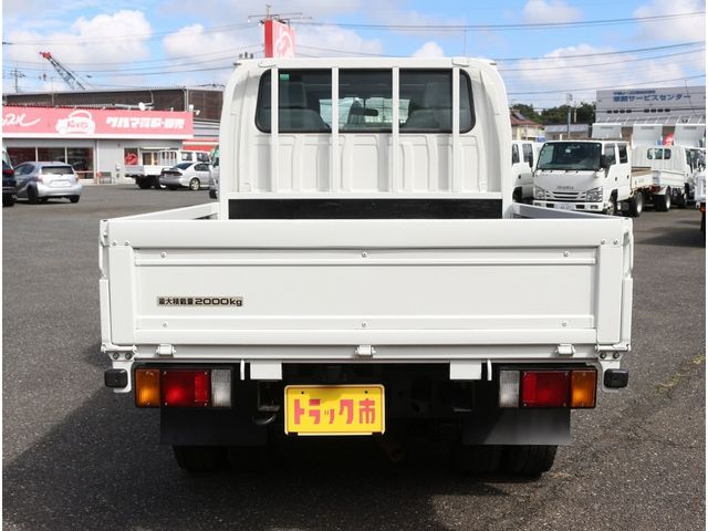 ISUZU ELF 2018 Image 31