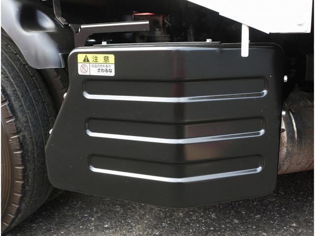 ISUZU ELF 2018 Image 31