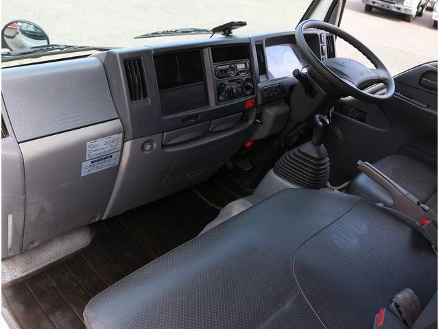 ISUZU ELF 2018 Image 31