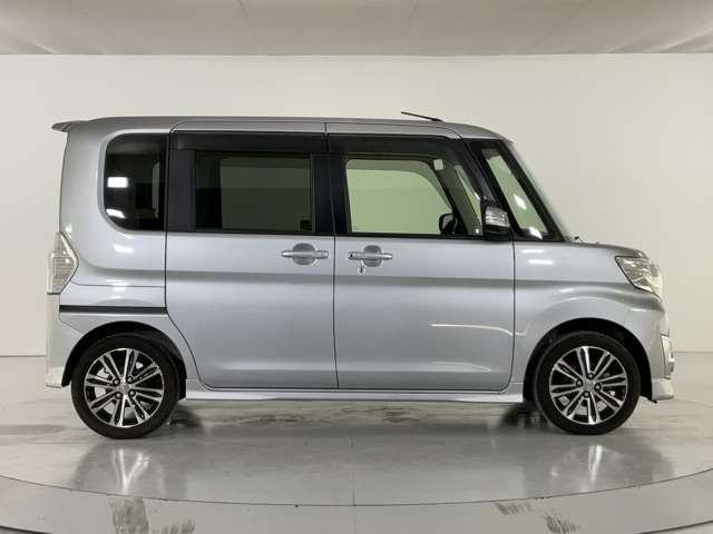 DAIHATSU TANTO CUSTOM 2014 Image 31