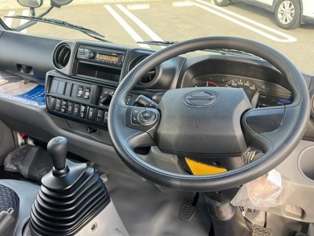 HINO DUTRO 2024 Image 31