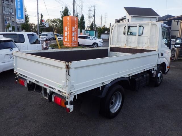 HINO DUTRO 2017 Image 31