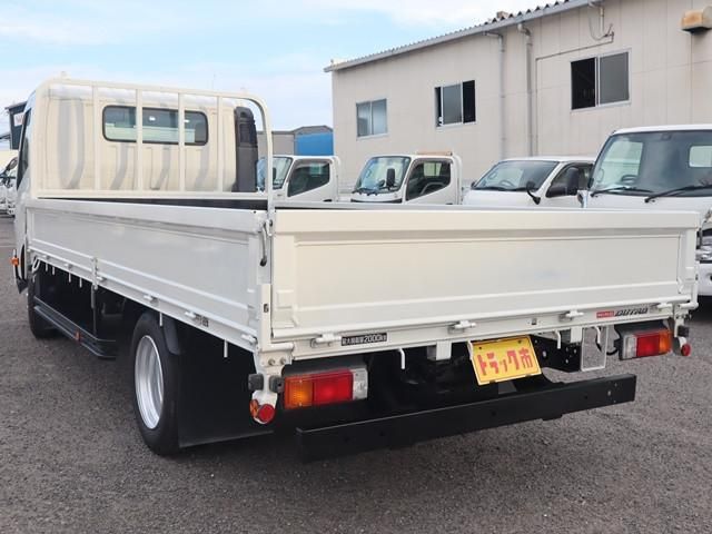 HINO DUTRO 2020 Image 31