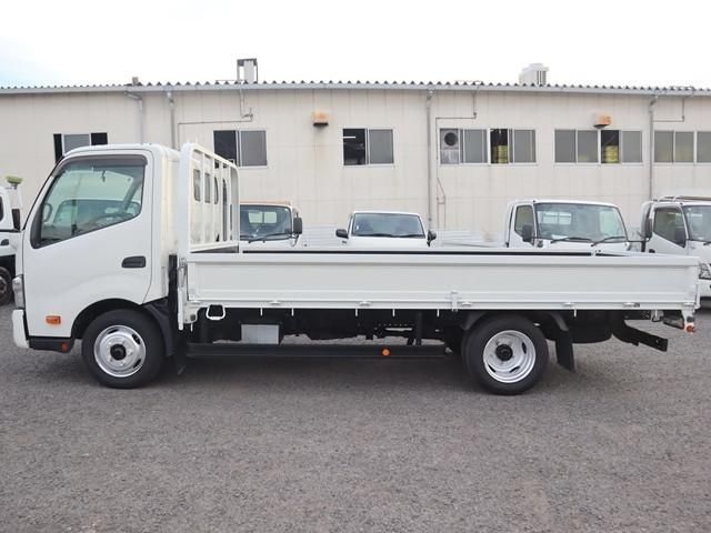 HINO DUTRO 2020 Image 31