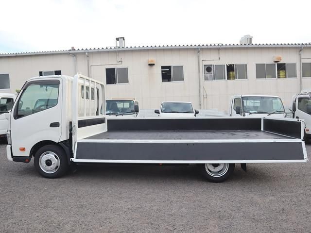 HINO DUTRO 2020 Image 31