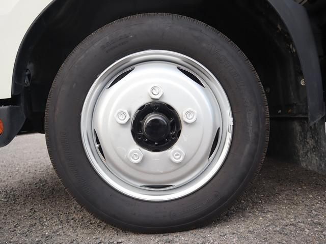 HINO DUTRO 2020 Image 31