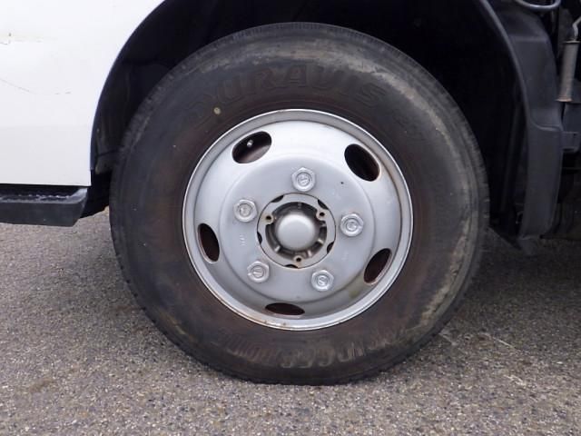 HINO DUTRO 2006 Image 31