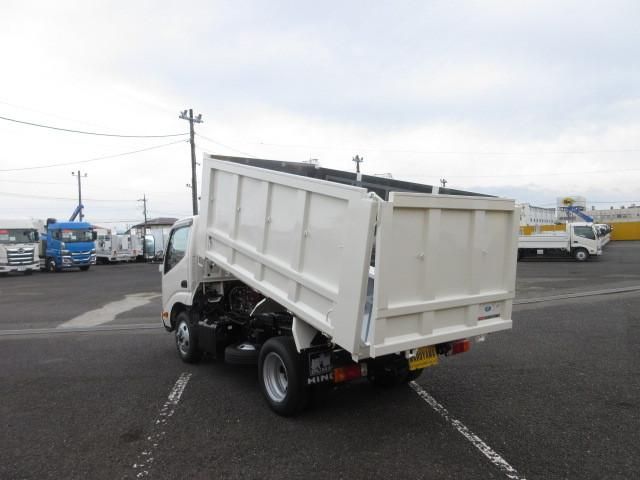 HINO DUTRO 2024 Image 31