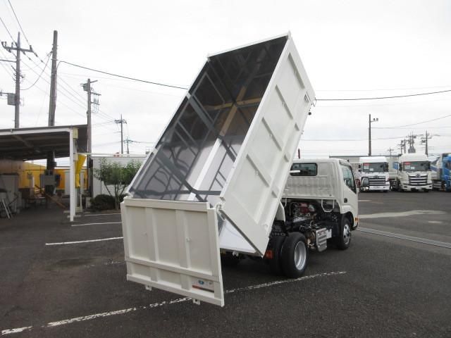 HINO DUTRO 2024 Image 31