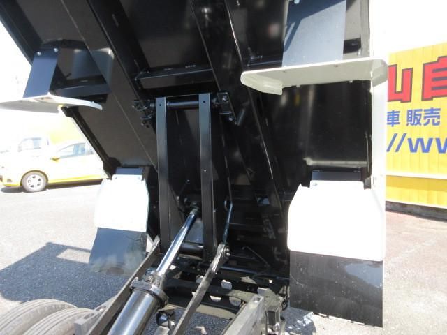 HINO DUTRO 2024 Image 31