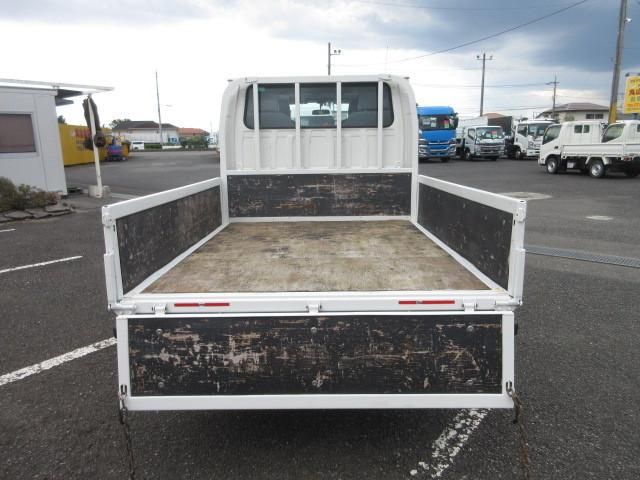 ISUZU ELF 2018 Image 31