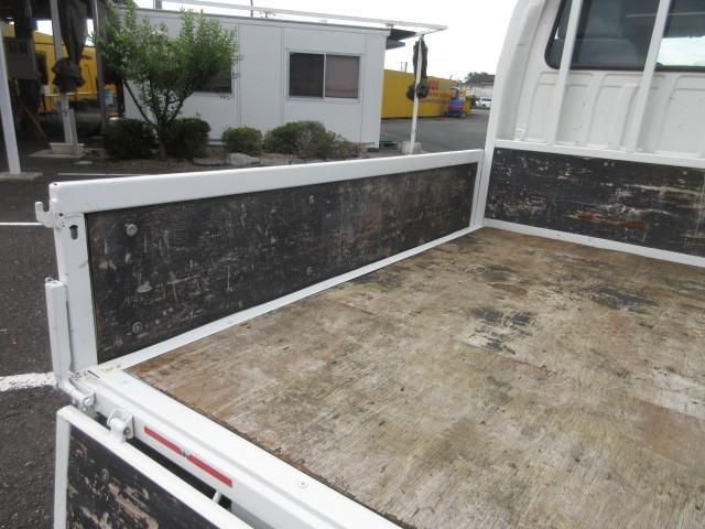 ISUZU ELF 2018 Image 31