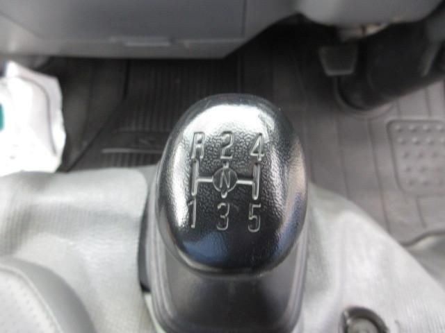 ISUZU ELF 2018 Image 31