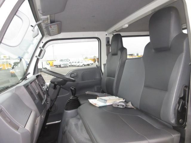 ISUZU ELF 2018 Image 31