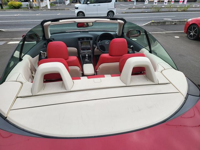 TOYOTA LEXUS IS250C 2009 Image 31