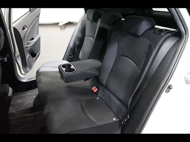 TOYOTA PRIUS 2016 Image 31