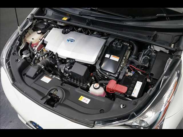 TOYOTA PRIUS 2016 Image 31