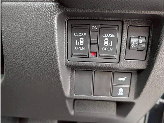 HONDA STEPWAGON 2023 Image 31