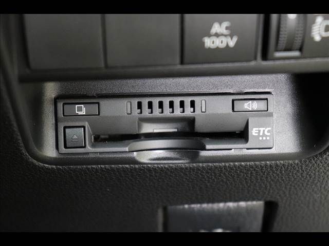 TOYOTA AQUA 2022 Image 31