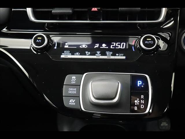 TOYOTA AQUA 2022 Image 31